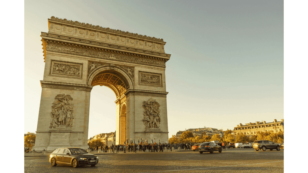 初心者でも安心！エトワール凱旋門ガイド｜料金・行列対策・おすすめ撮影ポイント